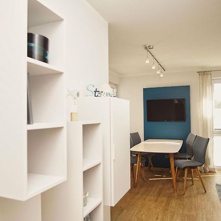 Zentrale Fewo Mit Terrasse, Gratis Nutzung Vom Ahoi Erlebnisbad Und Sauna In Sellin - Villa Anni Fewo 02 Goehren  Exterior foto