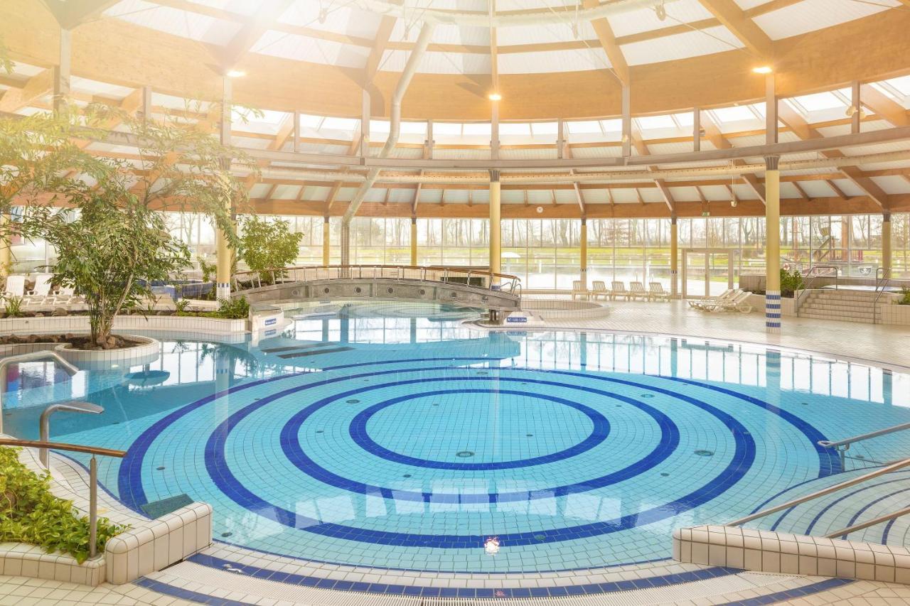 Zentrale Fewo Mit Terrasse, Gratis Nutzung Vom Ahoi Erlebnisbad Und Sauna In Sellin - Villa Anni Fewo 02 Goehren  Exterior foto