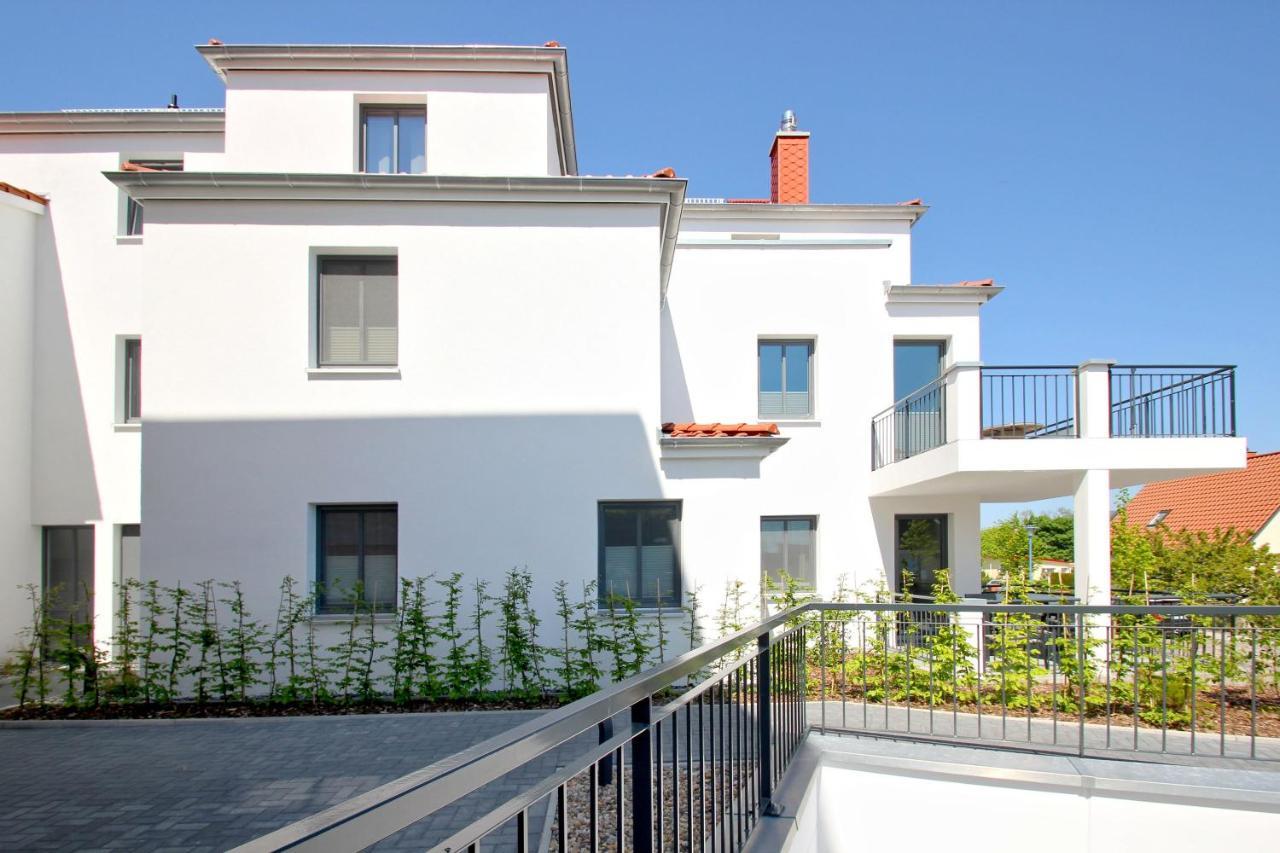 Zentrale Fewo Mit Terrasse, Gratis Nutzung Vom Ahoi Erlebnisbad Und Sauna In Sellin - Villa Anni Fewo 02 Goehren  Exterior foto