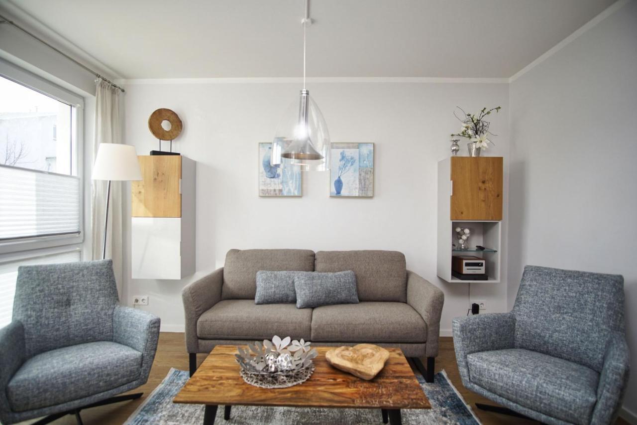 Zentrale Fewo Mit Terrasse, Gratis Nutzung Vom Ahoi Erlebnisbad Und Sauna In Sellin - Villa Anni Fewo 02 Goehren  Exterior foto